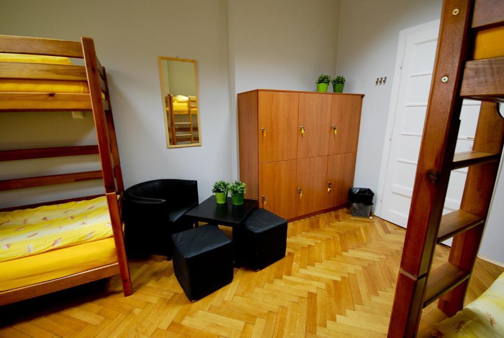 Okay House Bed and Breakfast Krasków Rum bild