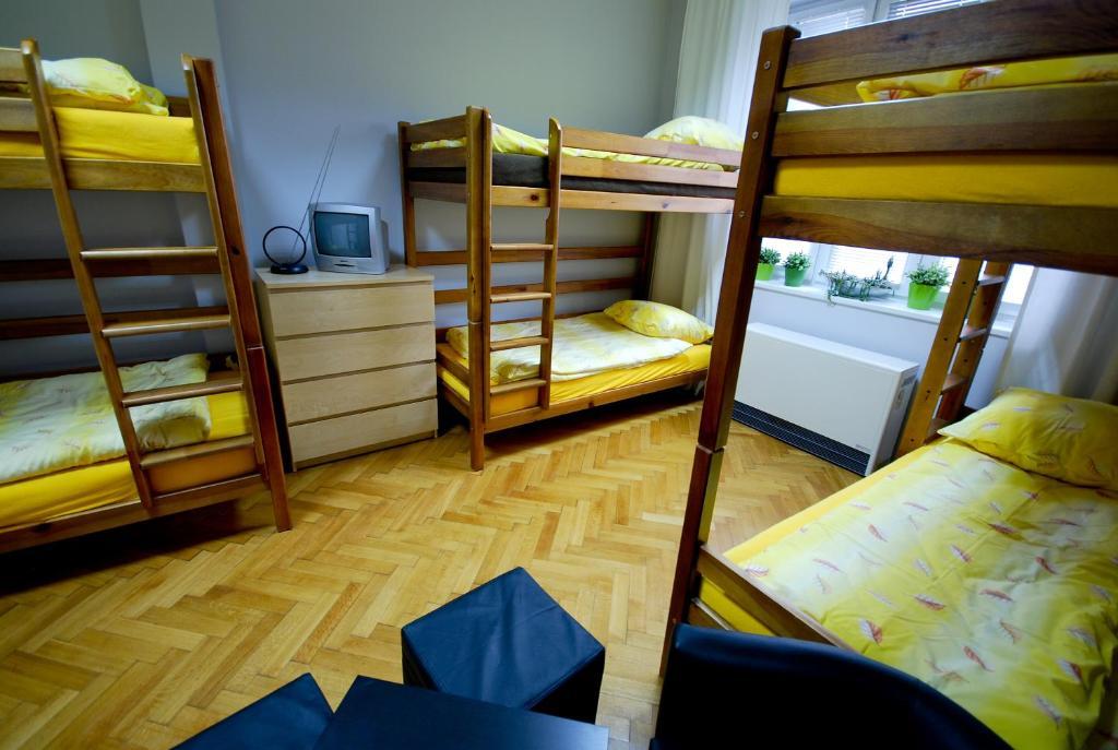 Okay House Bed and Breakfast Krasków Rum bild