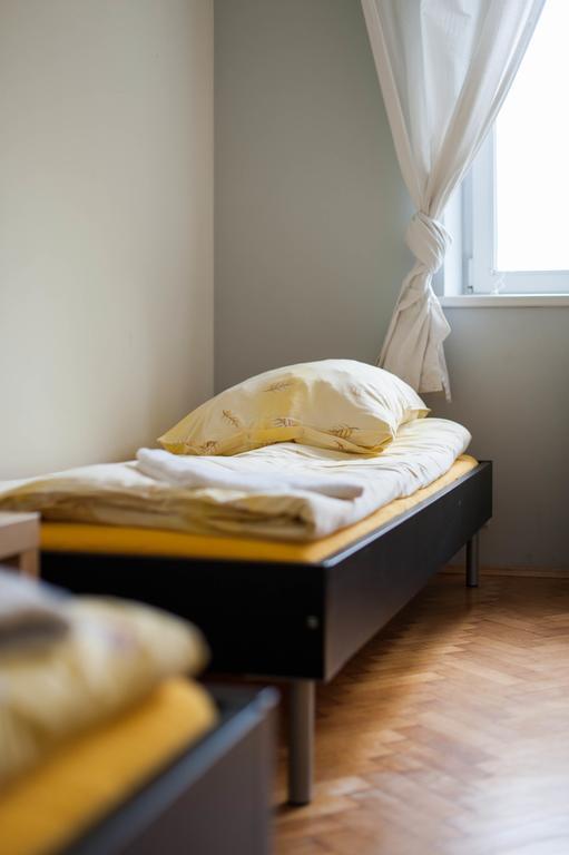 Okay House Bed and Breakfast Krasków Rum bild