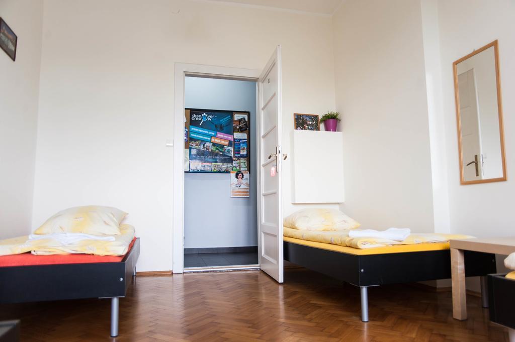 Okay House Bed and Breakfast Krasków Rum bild