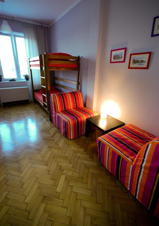 Okay House Bed and Breakfast Krasków Rum bild